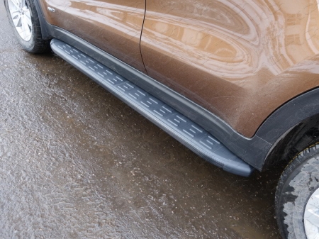 Kia Sportage 2016 Пороги алюминиевые с пластиковой накладкой (карбон черные) 1720 мм